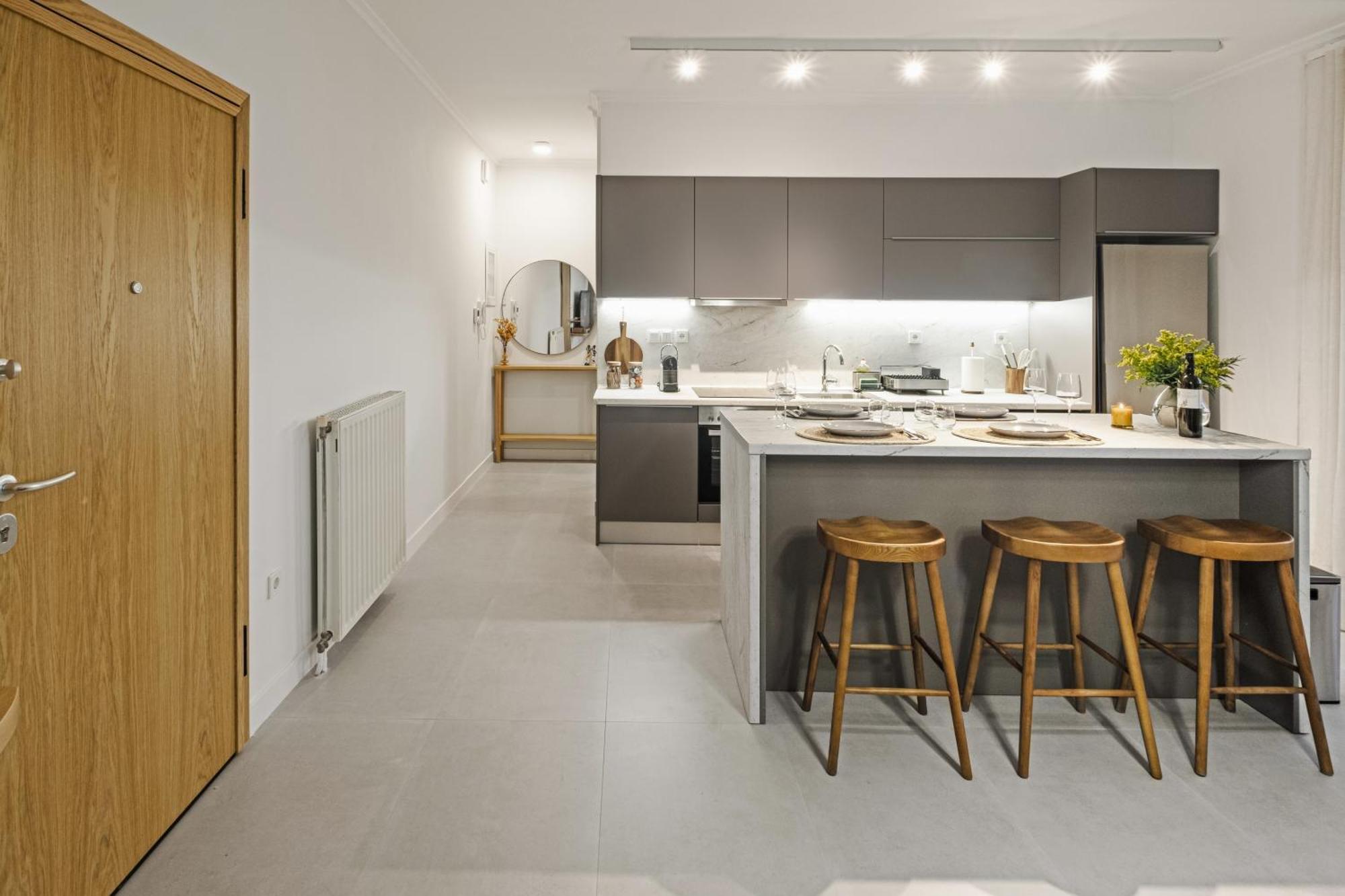 Singer Suites Kalamata - Luxury Suites Экстерьер фото