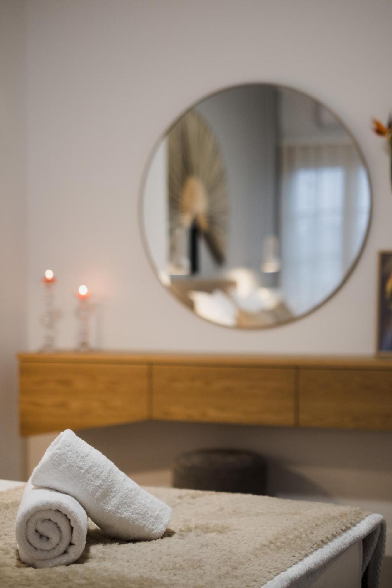 Singer Suites Kalamata - Luxury Suites Экстерьер фото